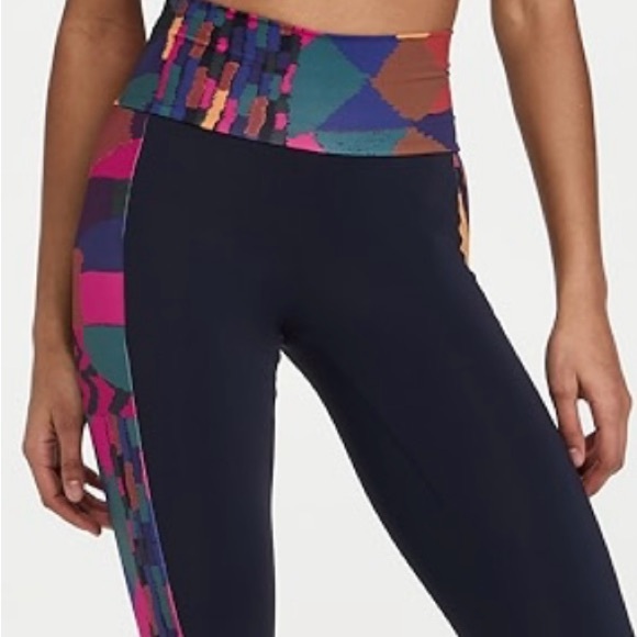 Farm Rio Abstract Patches Leggings - Picture 1 of 4